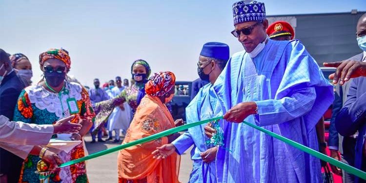 Buhari inaugurates Kawo flyover, other projects in Kaduna, recounts near-death experience in 2014