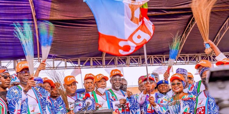 Osun people rate Oyetola high in education, health, infrastructure development, workers’ welfare – NGIJ Report