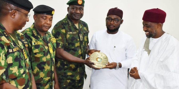 Chief of Defence Staff visits National Mosque, seeks relentless prayers, support